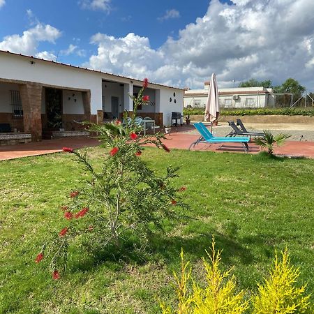 דירות Hacienda Donaire Beas מראה חיצוני תמונה